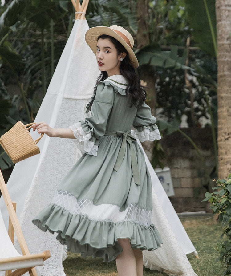 Adventure Peter Pan Collar Dress (Sage)