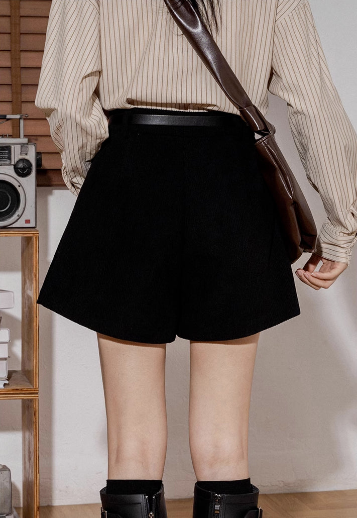 Corduroy Pleated Flared Shorts (3 Colors)