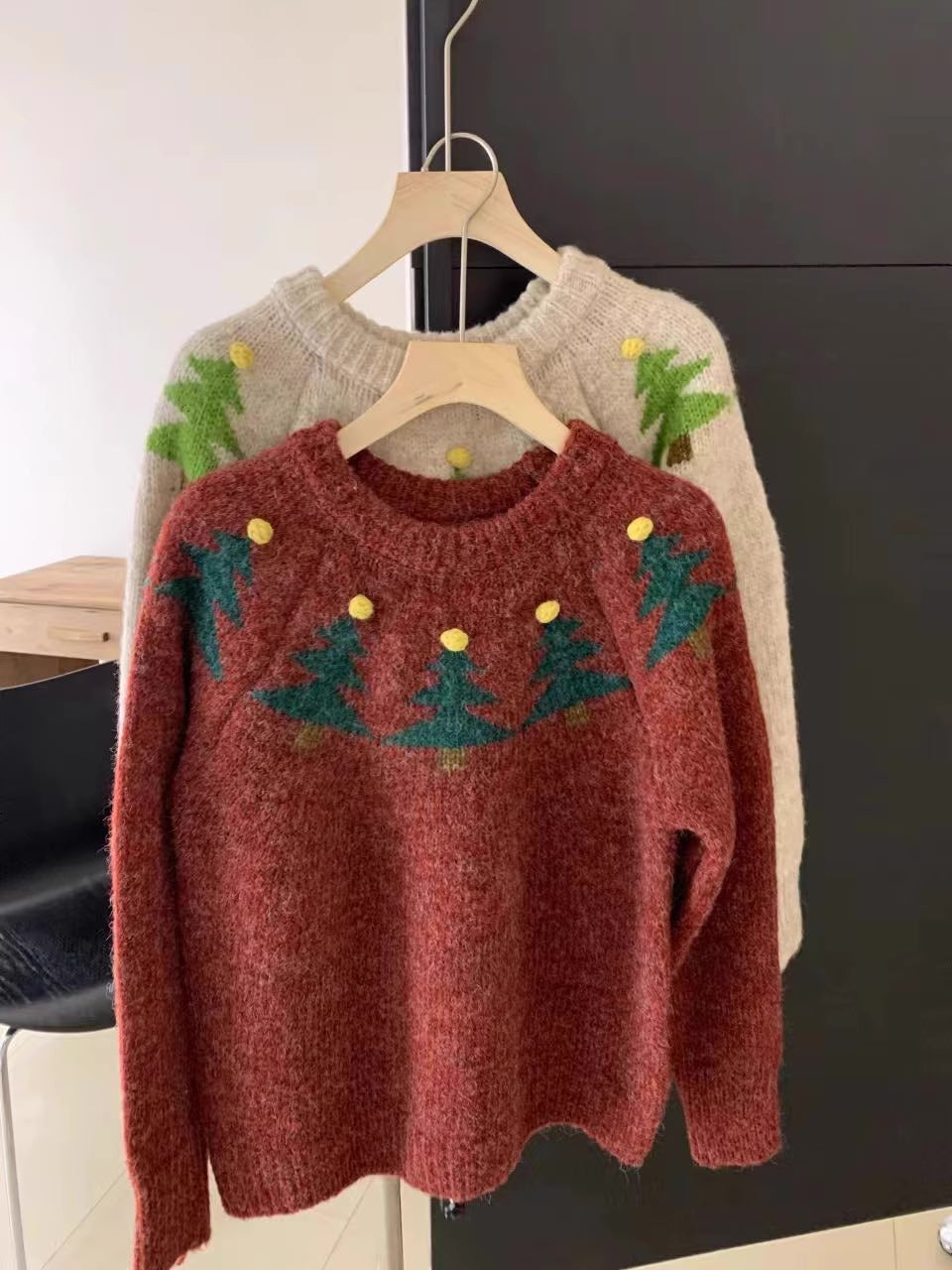 Christmas Tree Fair Isle Sweater (2 Colors)