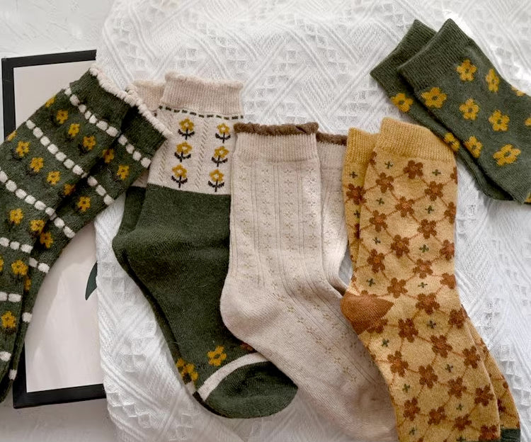 Rustic Daisy Wool Socks (5 Styles)