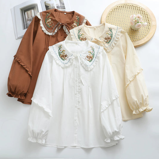 Peek-a-Squirrel Embroidered Blouse (3 Colors)