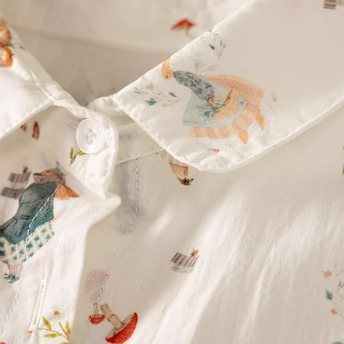Rabbits Going Out Blouse (White)