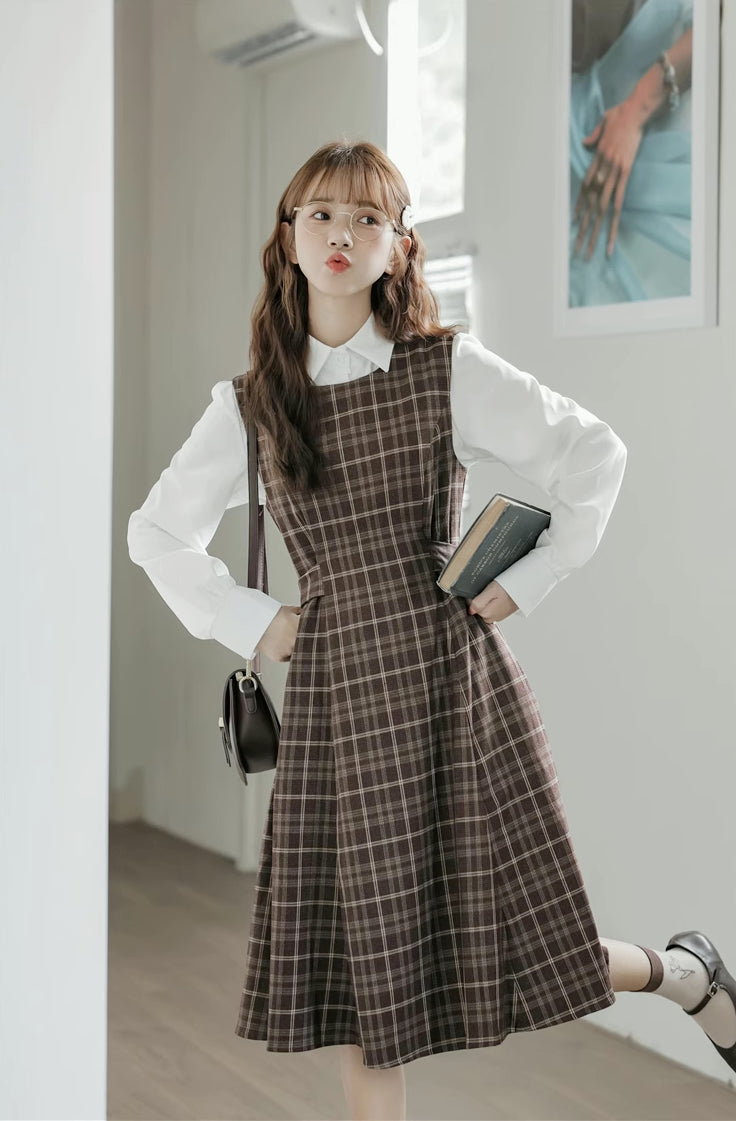 Cocoa Plaid Midi Dress (Dark Brown)