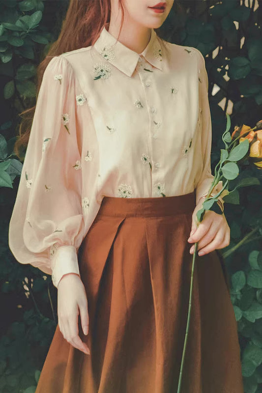 Baby's Breath Embroidered Puff Sleeve Blouse (Beige)