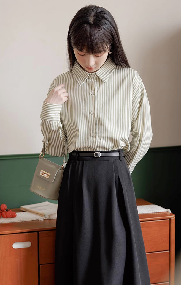 Criss Cross Cropped Throwover Sweater (Green)