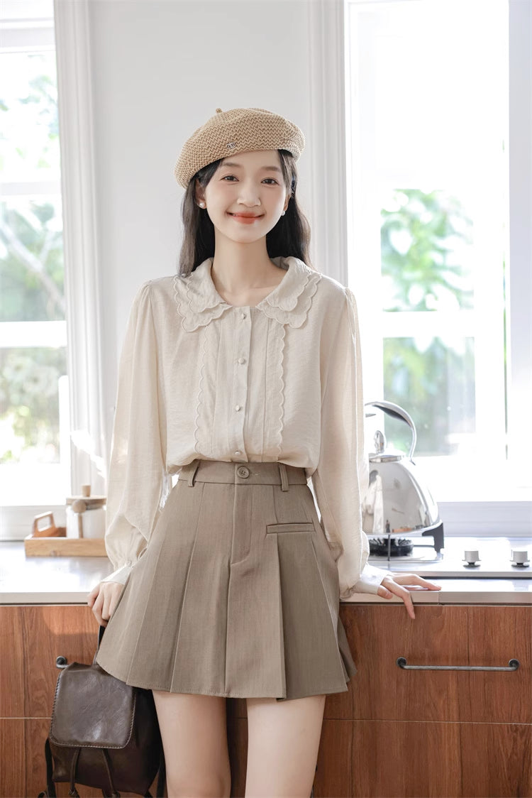 Scallop Trim Blouse (Light Khaki)
