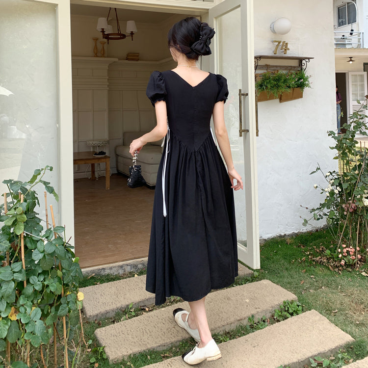 Onyx Rose Lace Up Dress (Black)