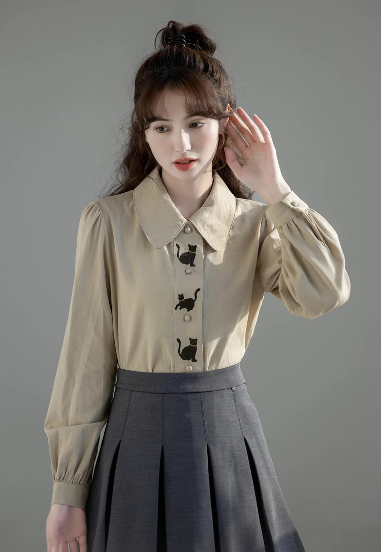 Black Cat Embroidered Blouse (Khaki)