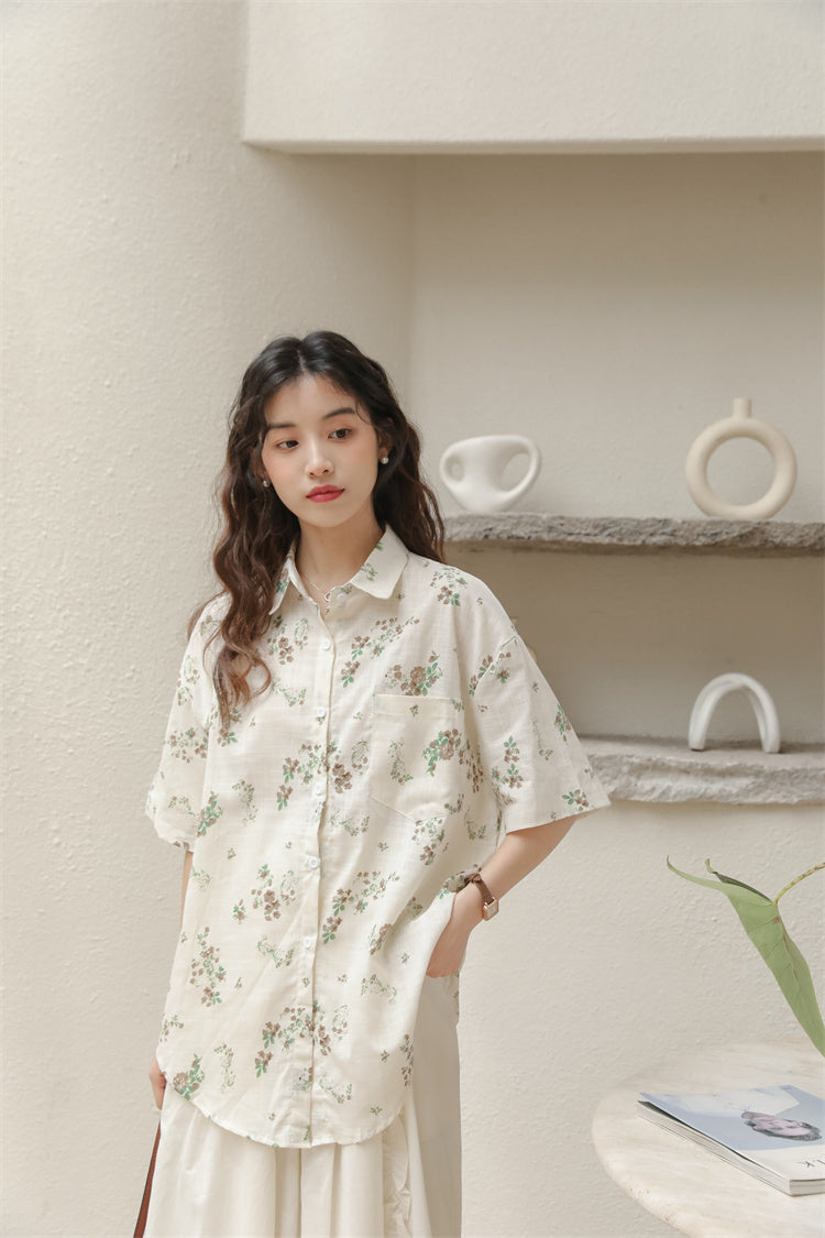 Girlfriend Floral Button Up Shirt (2 Colors)