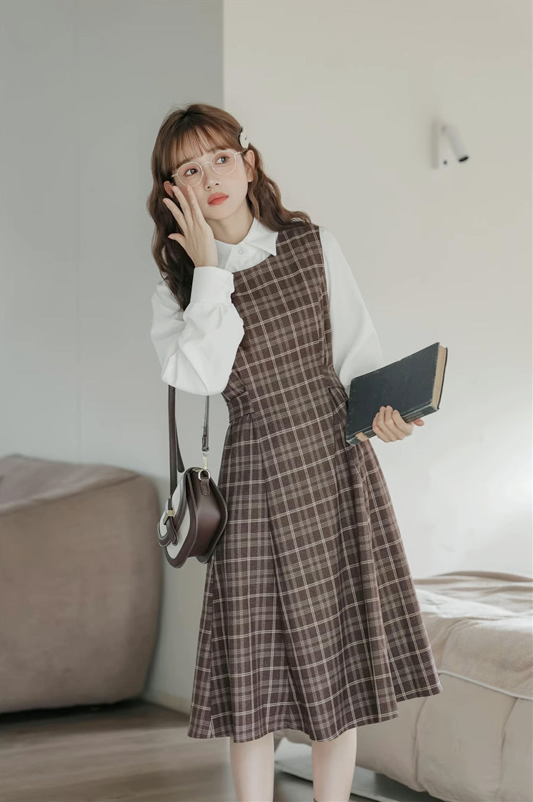 Cocoa Plaid Midi Dress (Dark Brown)