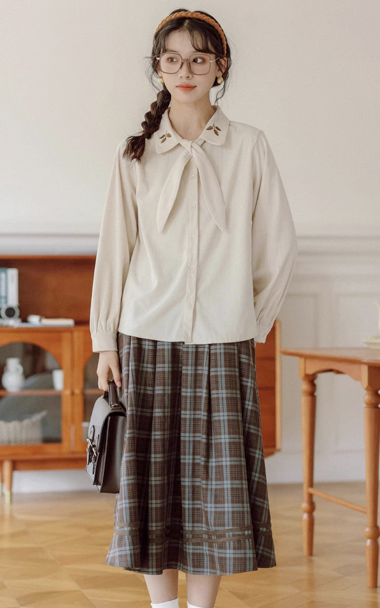Leafy Corduroy Tie-Neck Blouse (Cream)