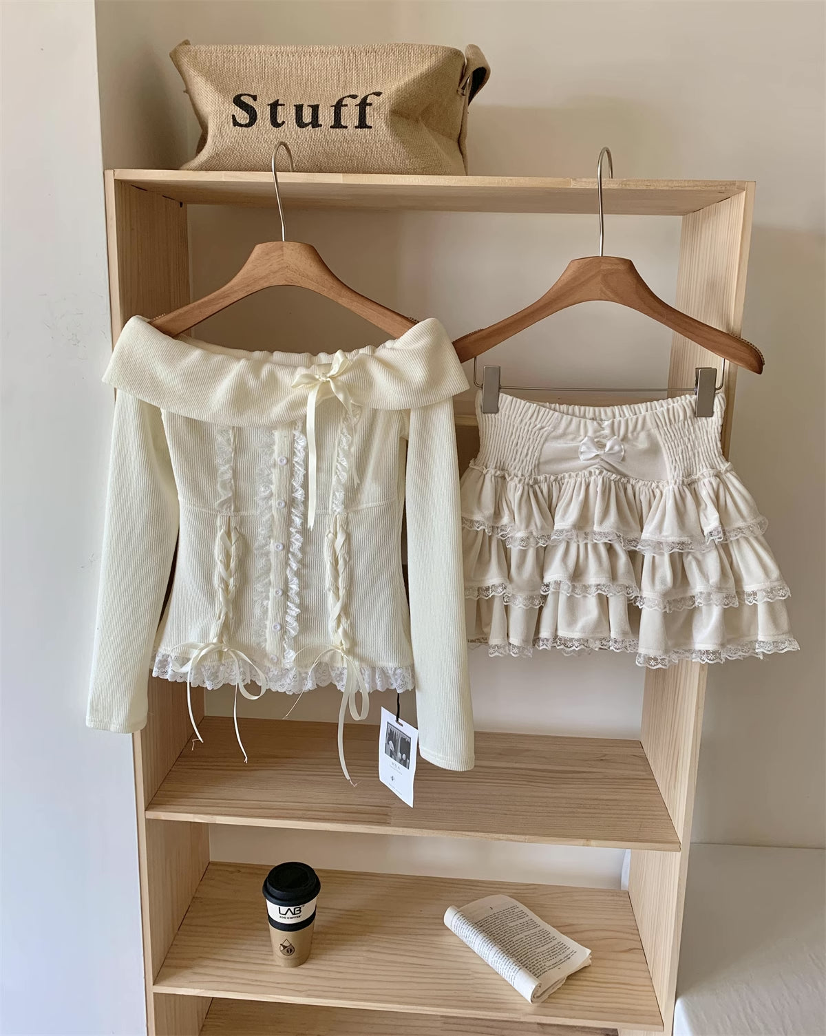 Ballet Lace Knitted Two-Piece Mini Skirt Set (2 Colors)