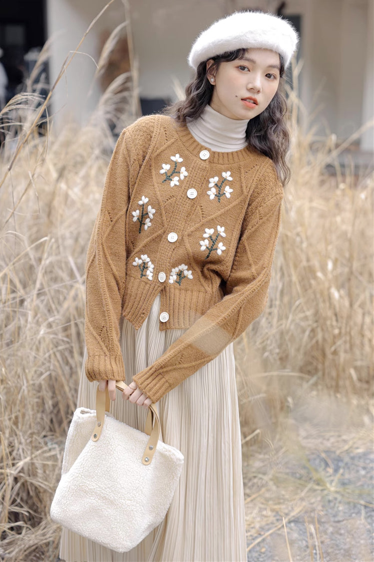 Ditsy Floral Embroidered Round Neck Cardigan (2 Colors)
