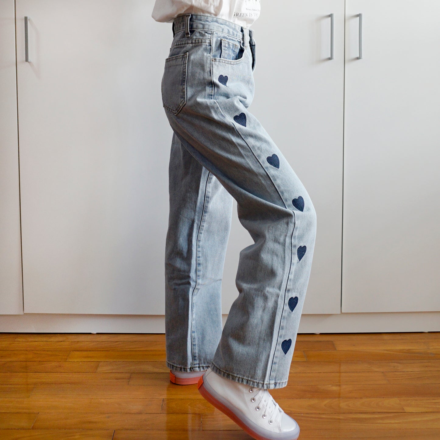 Embroidered Heart Jeans (2 Colors)