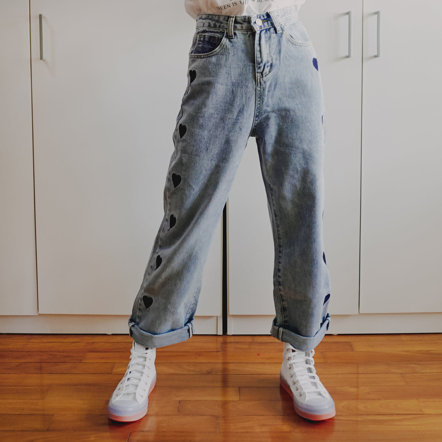 Embroidered Heart Jeans (2 Colors)