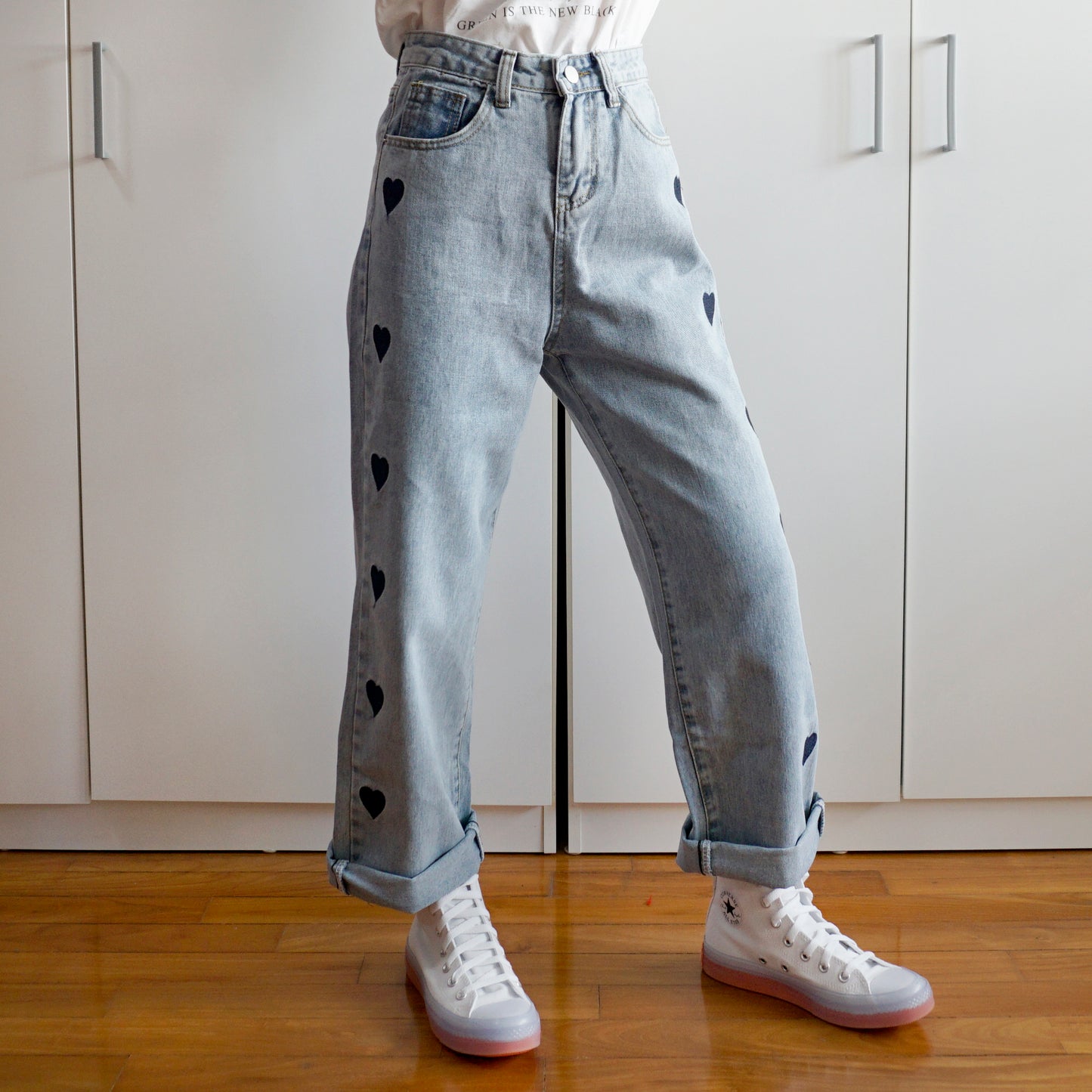 Embroidered Heart Jeans (2 Colors)