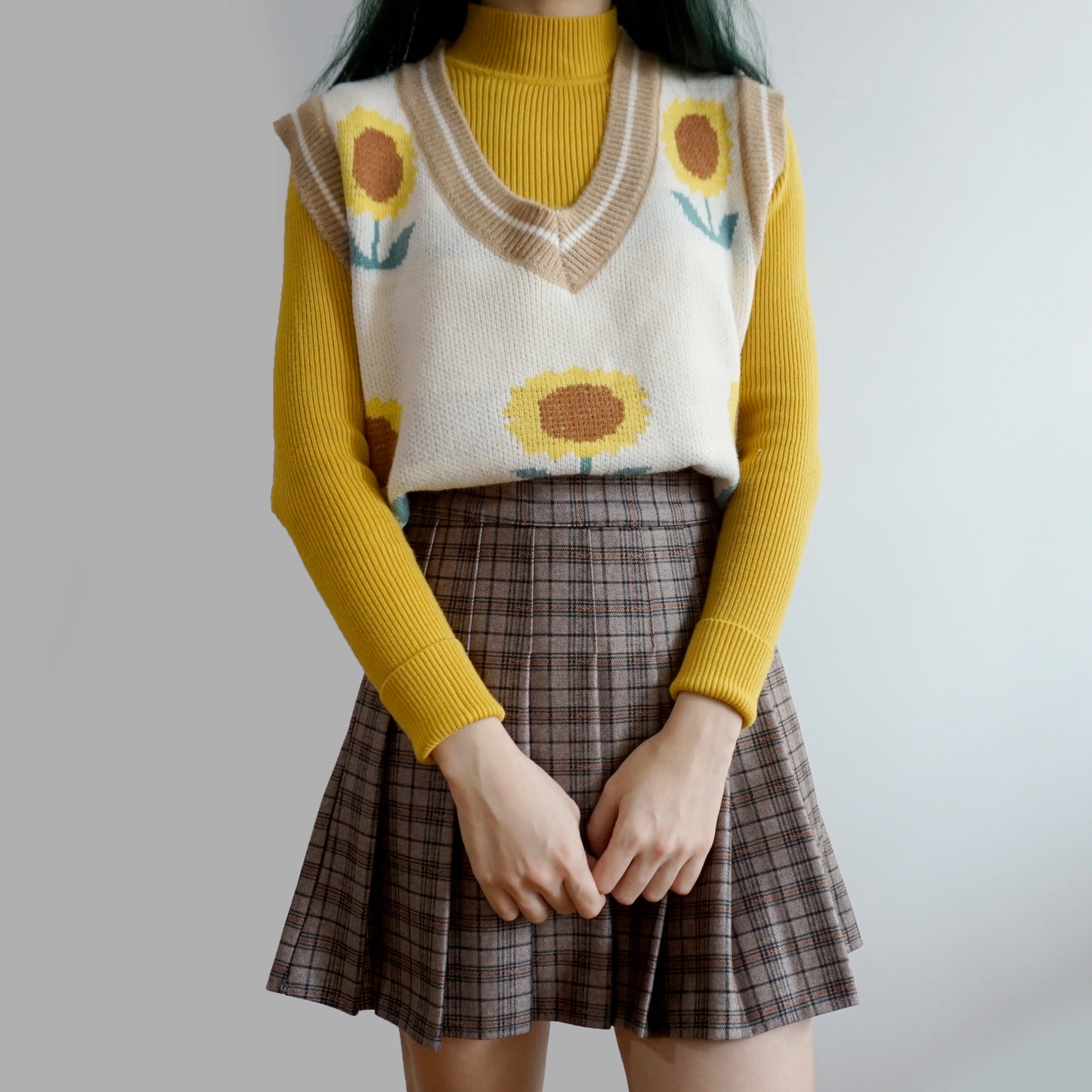 Sunflower Sweater Vest (3 Colors)