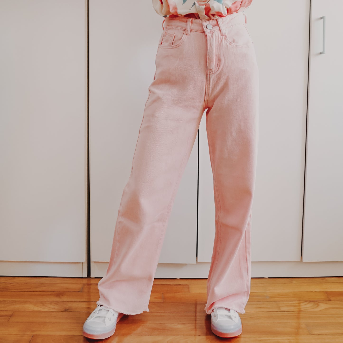 Embroidered Peach Jeans (Pink)