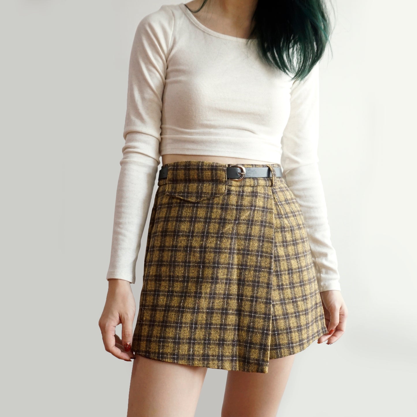 Asymmetrical Tweed Plaid Shorts (4 Colors)