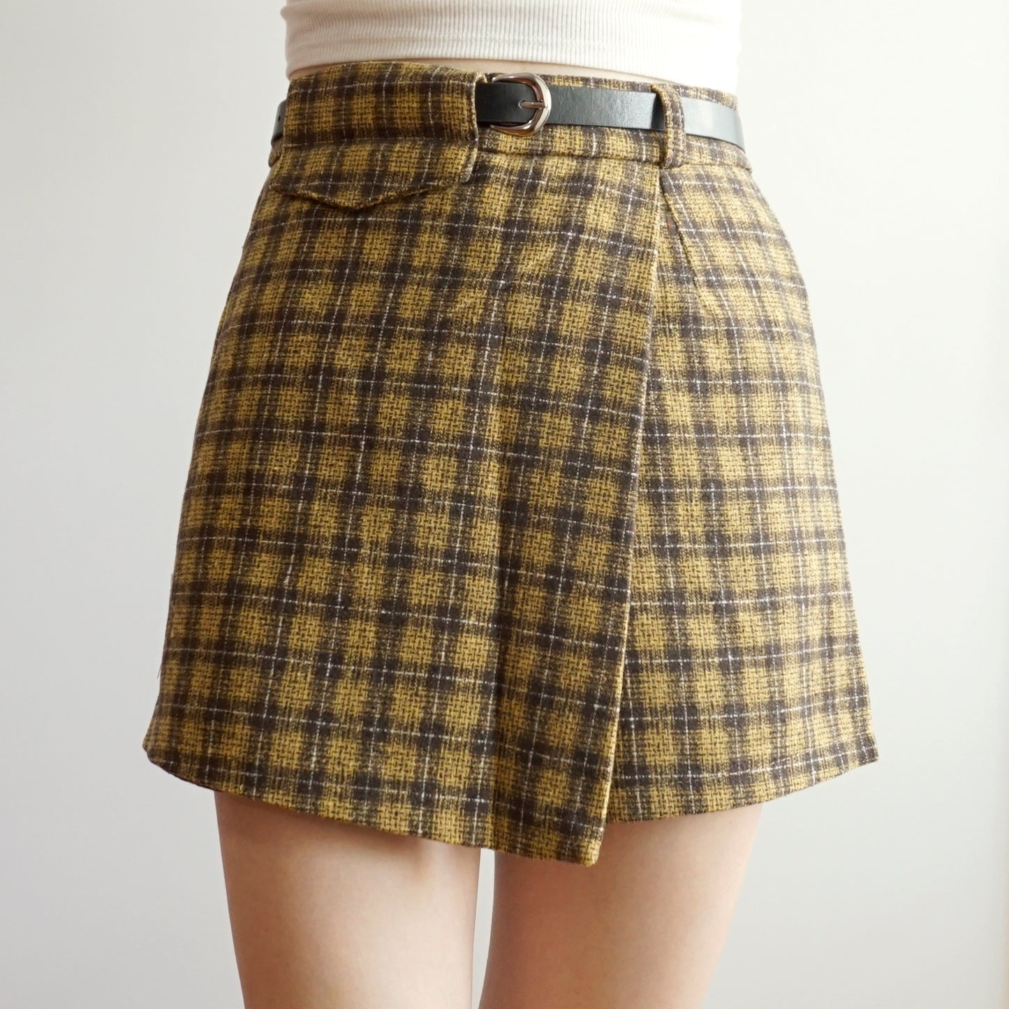 Asymmetrical Tweed Plaid Shorts (4 Colors)