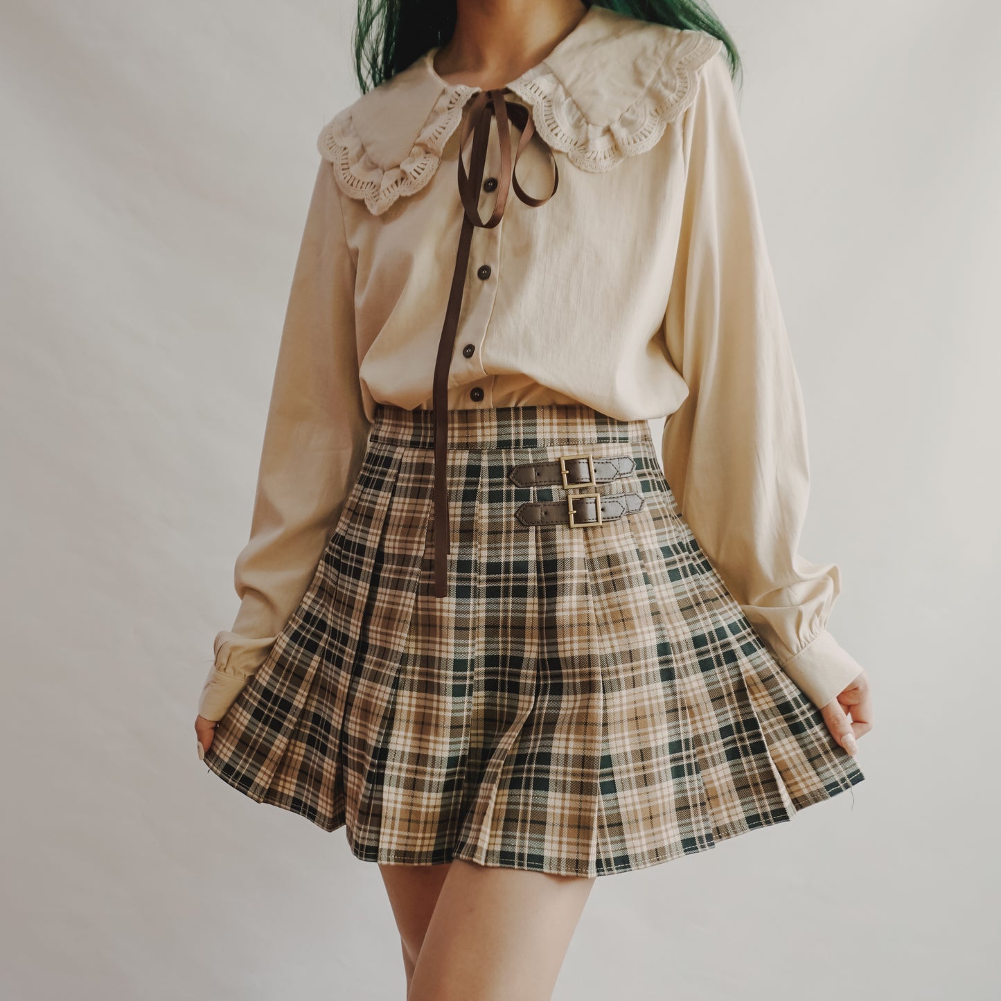 Buckle Plaid Tennis Skirt (Khaki)