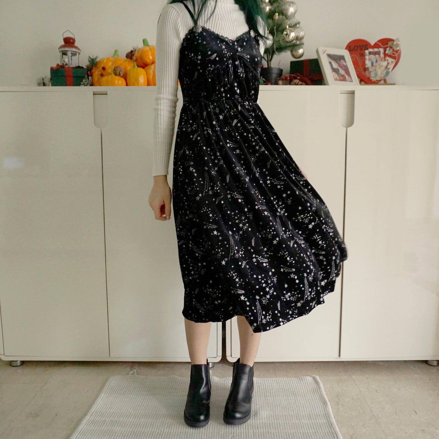 Starry Velvet Cami Midi Dress (Black)
