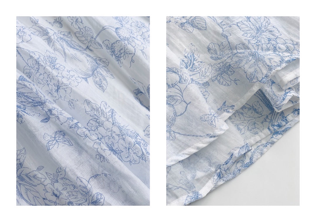 Porcelain Sketch Midi Dress (White/Blue)