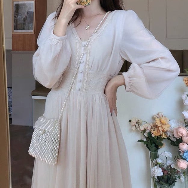 Field Of Dreams Midi Dress (Cream)