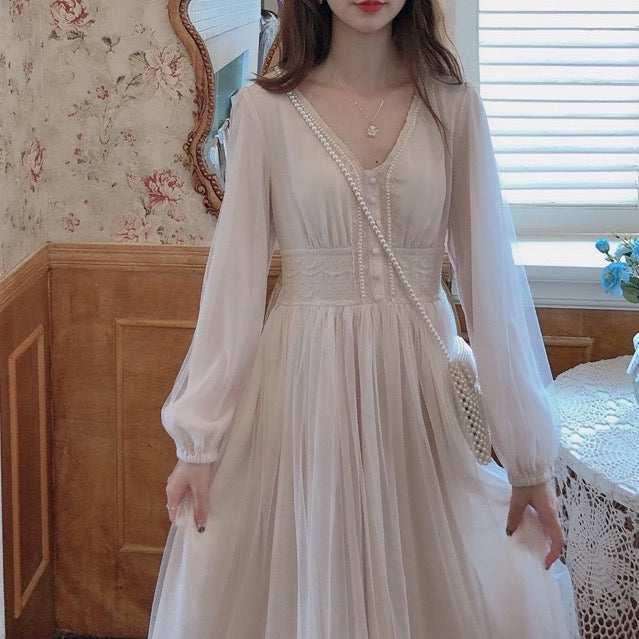 Field Of Dreams Midi Dress (Cream)