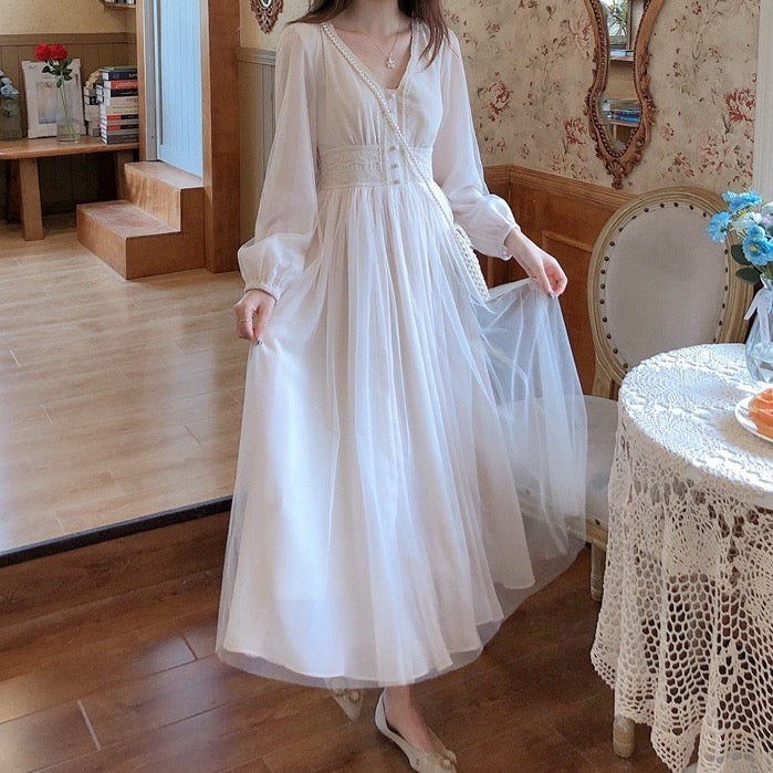 Field Of Dreams Midi Dress (Cream)