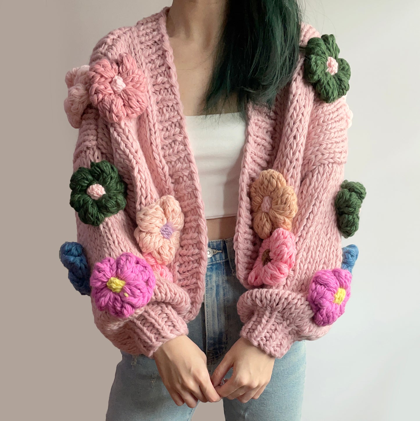 Chunky Daisy Cropped Cardigan (Blush Pink)
