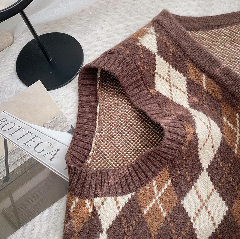 Cinnamon Argyle Plaid Vest (3 Colors)
