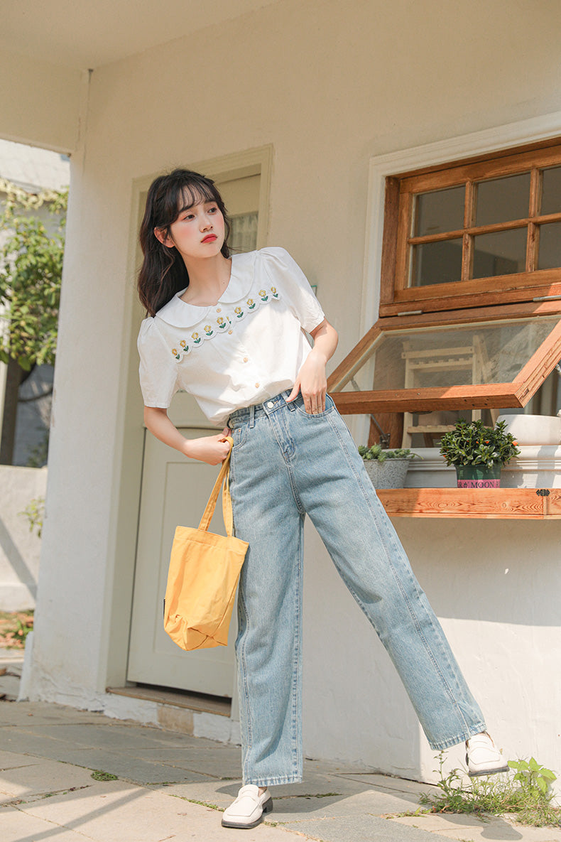 Daisy Chain Scalloped Blouse (White)