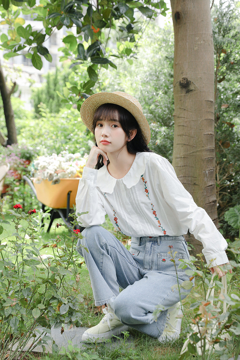 Embroidered Rose Pocket Jeans (Light Denim)