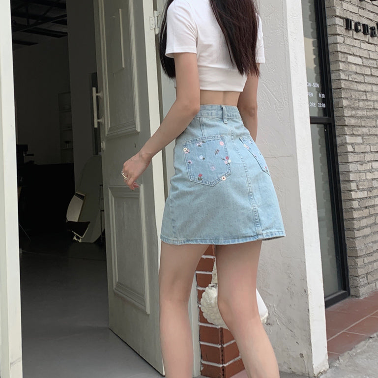 Flower Pocket Denim Skirt (Light Blue)