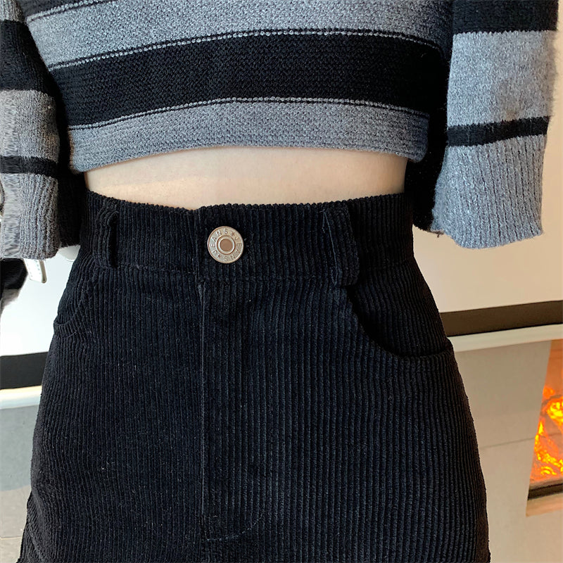 Corduroy Mermaid Pleated Skirt (2 Colors)