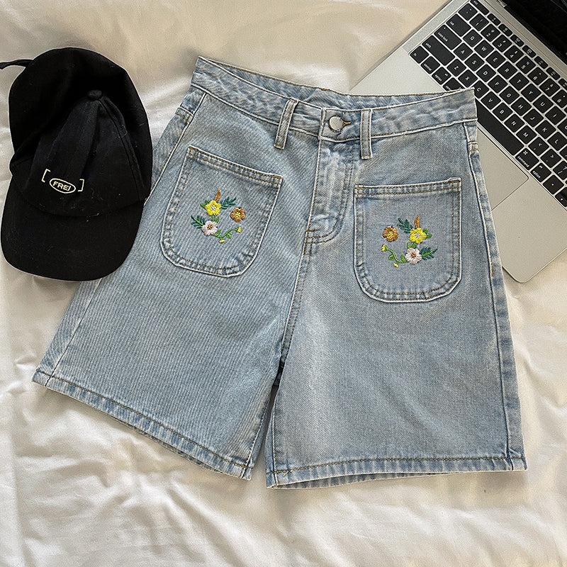 Flower Crown Embroidered Shorts (Light Denim)