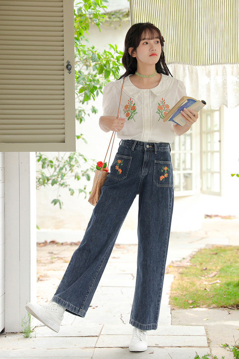 Country Daisy Embroidered Pocket Jeans (Dark Denim)