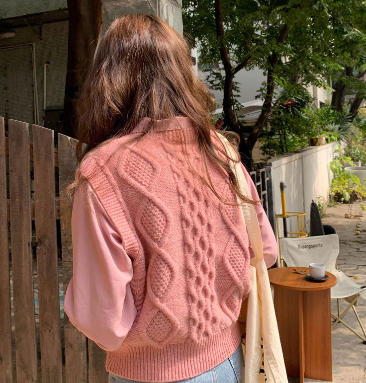 Candy Cable Knit Vest (4 Colors)
