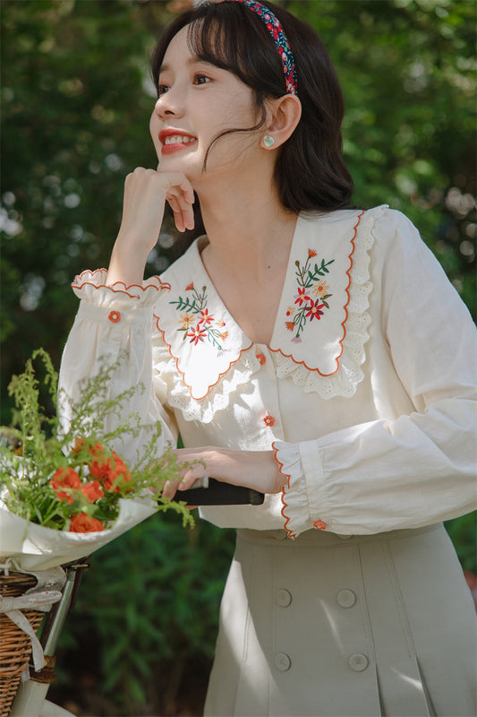 Floral Blooms Embroidered Blouse (Cream)