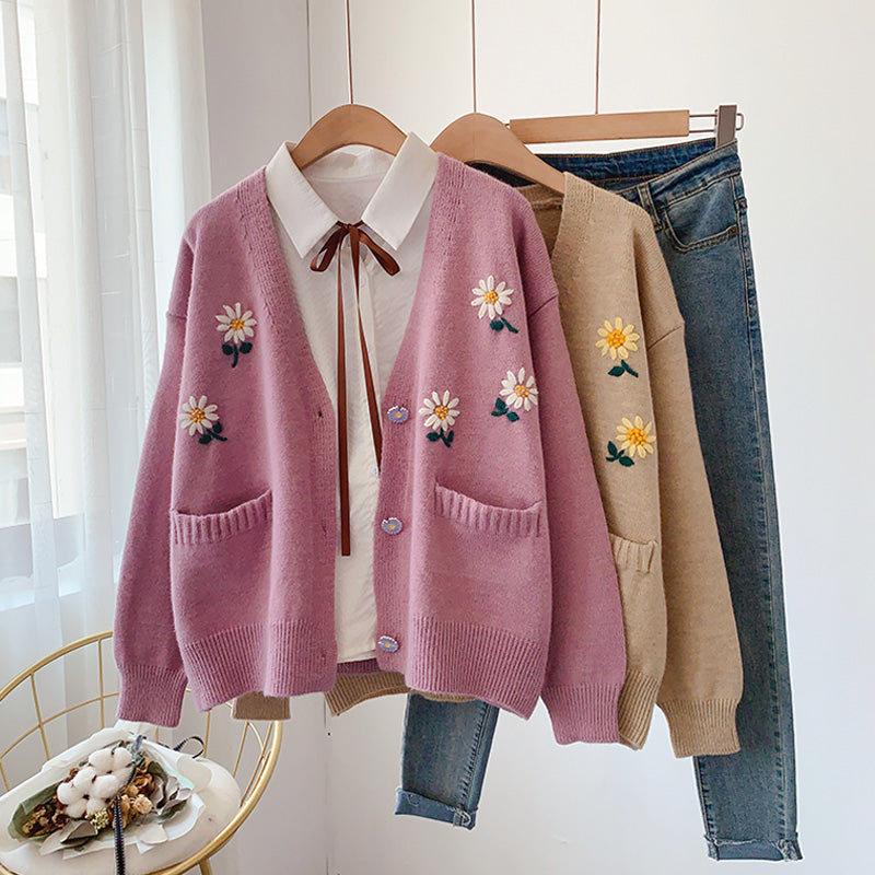 Embroidered Daisy Cardigan (3 Colors)