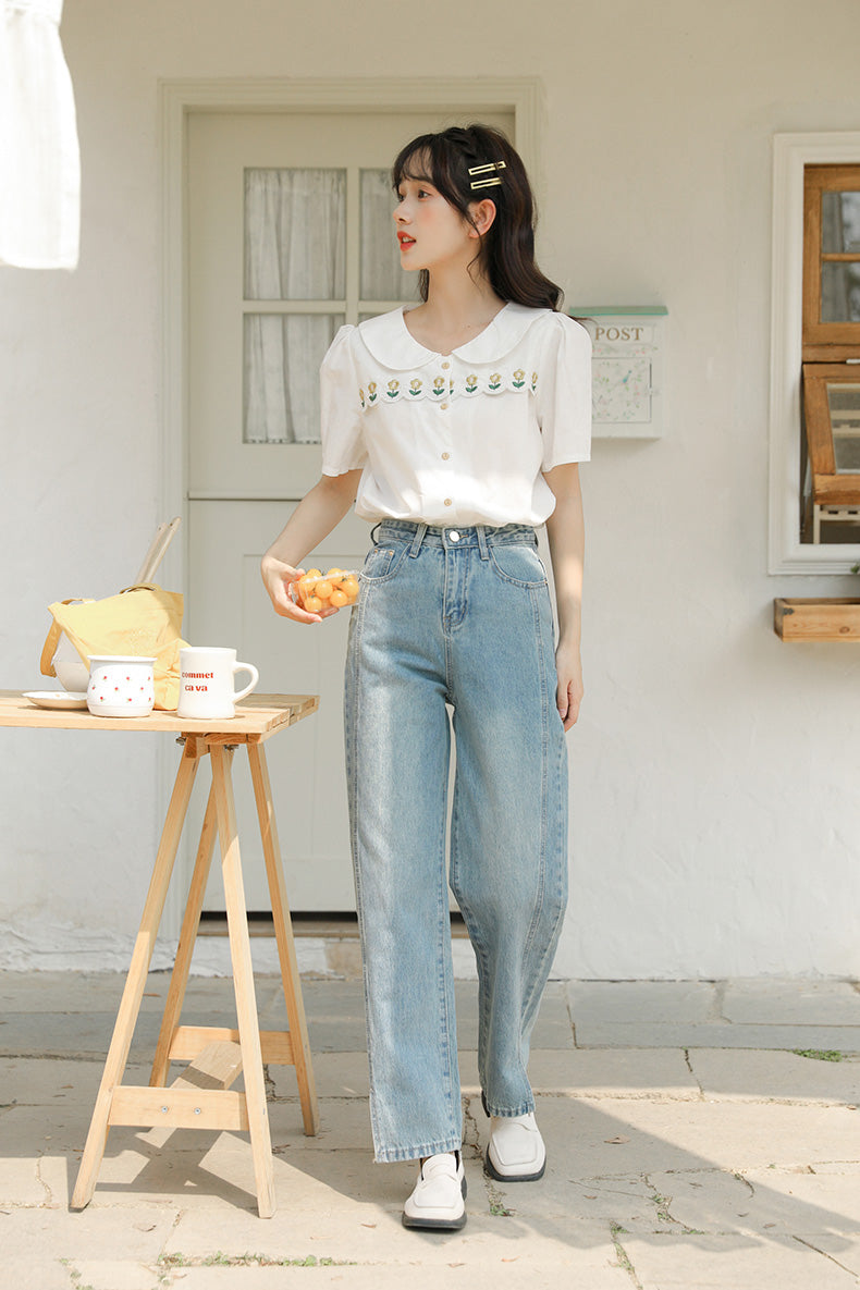Daisy Chain Scalloped Blouse (White)