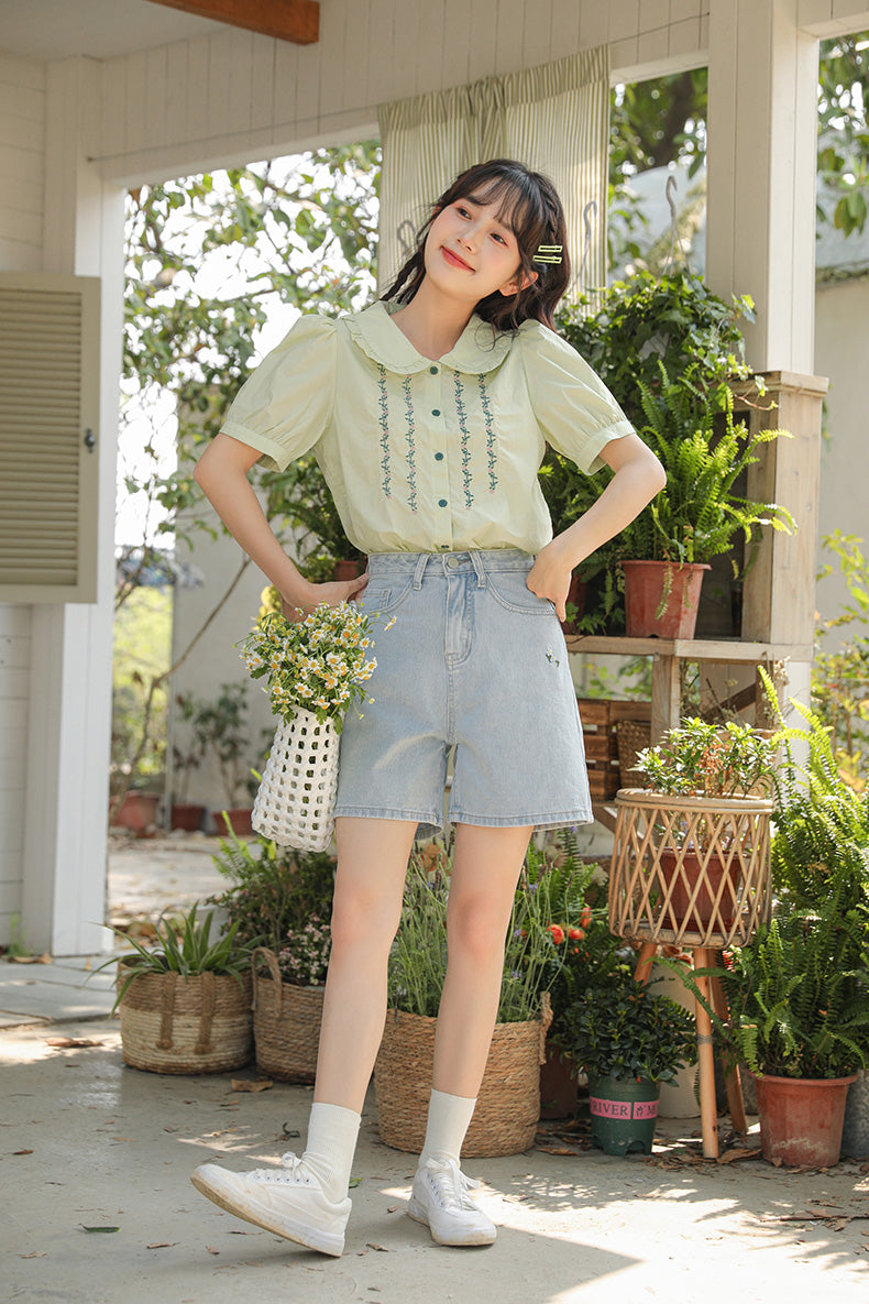 Flower Vines Embroidered Blouse (2 Colors)