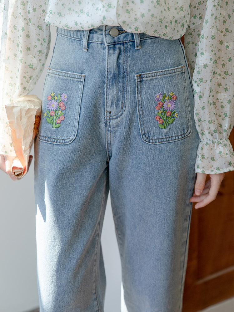 Embroidered Floral Pocket Jeans (Light Denim)