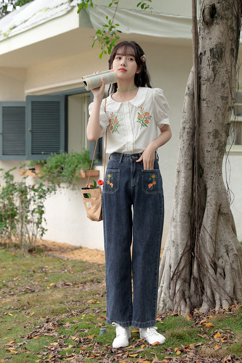 Country Daisy Embroidered Pocket Jeans (Dark Denim)