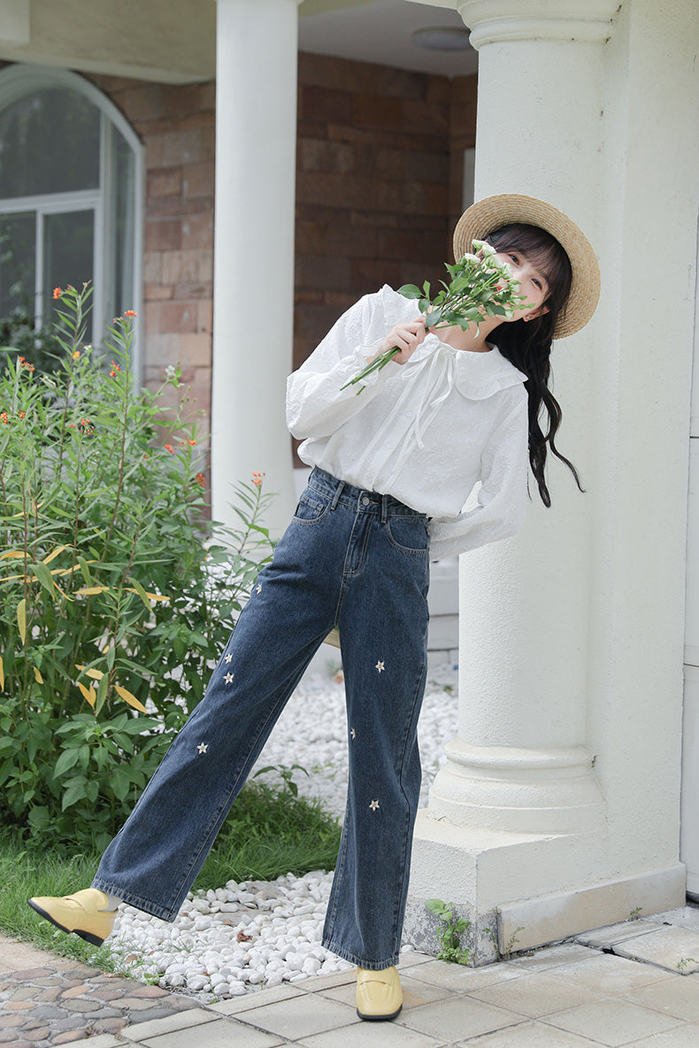 Raining Daisies Embroidered Jeans (Dark Denim)