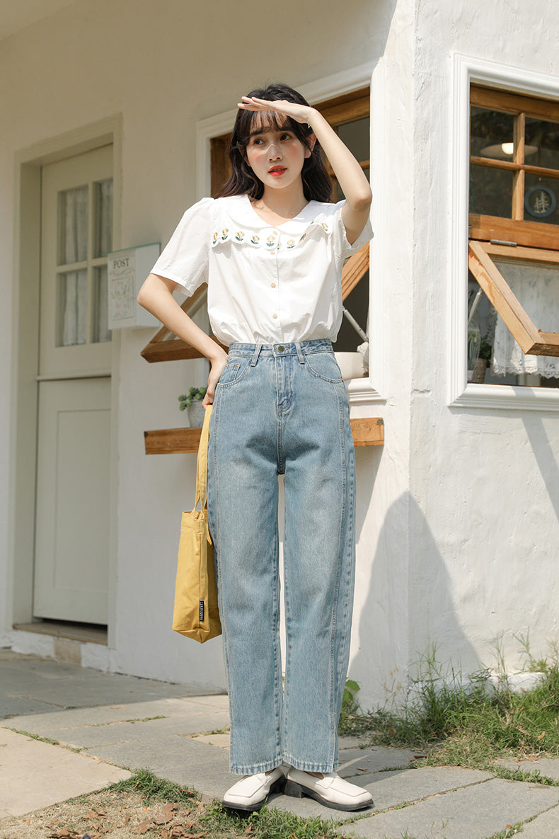 Daisy Chain Scalloped Blouse (White)