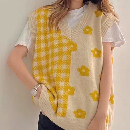 Gingham Daisy Vest (3 Colors)