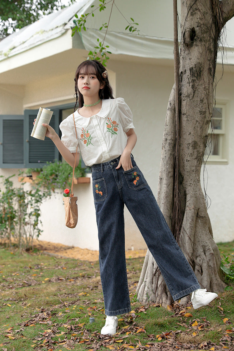 Country Daisy Embroidered Pocket Jeans (Dark Denim)