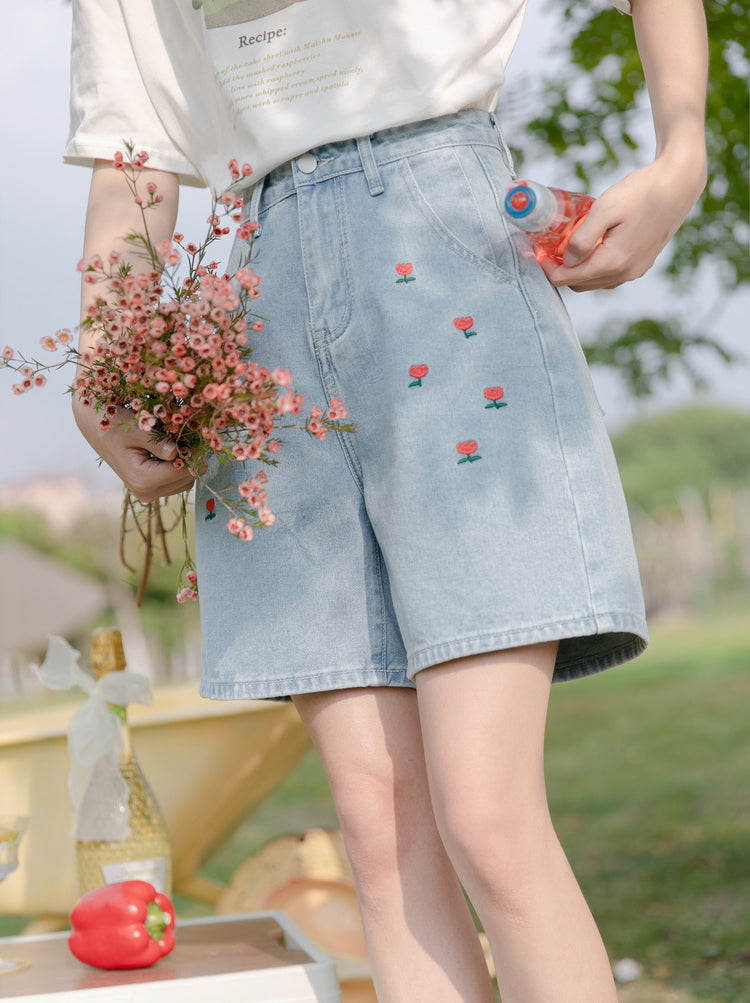 Little Tulip Embroidered Shorts (Light Denim)
